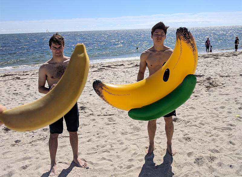 banana float
