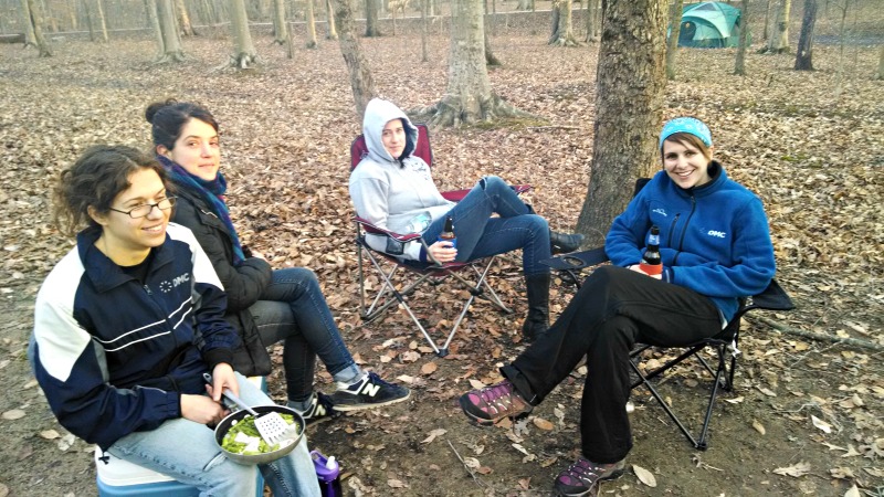 The DMC ladies relax in the cold of Kentucky.