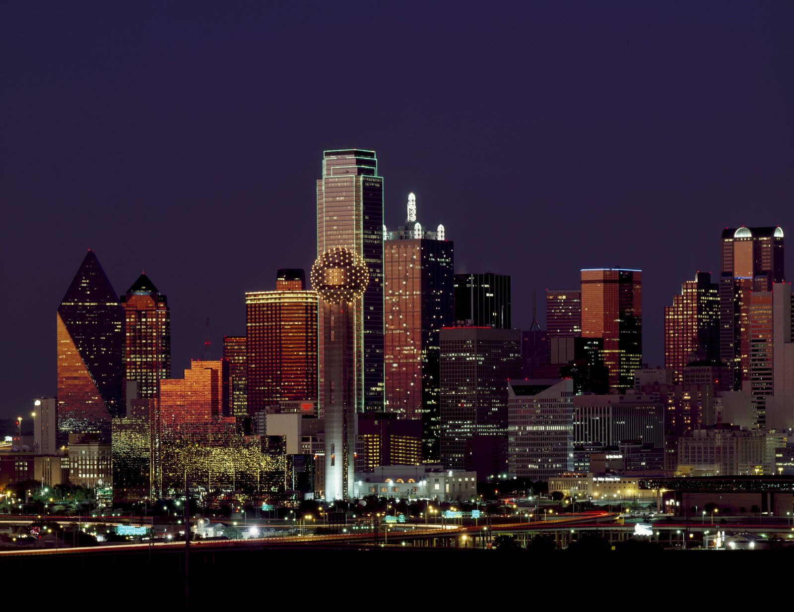 Dallas skyline