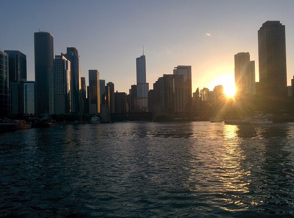 beer-on-a-boat-sunset